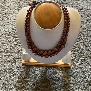 Paparzza beautiful necklace with matching earrings
